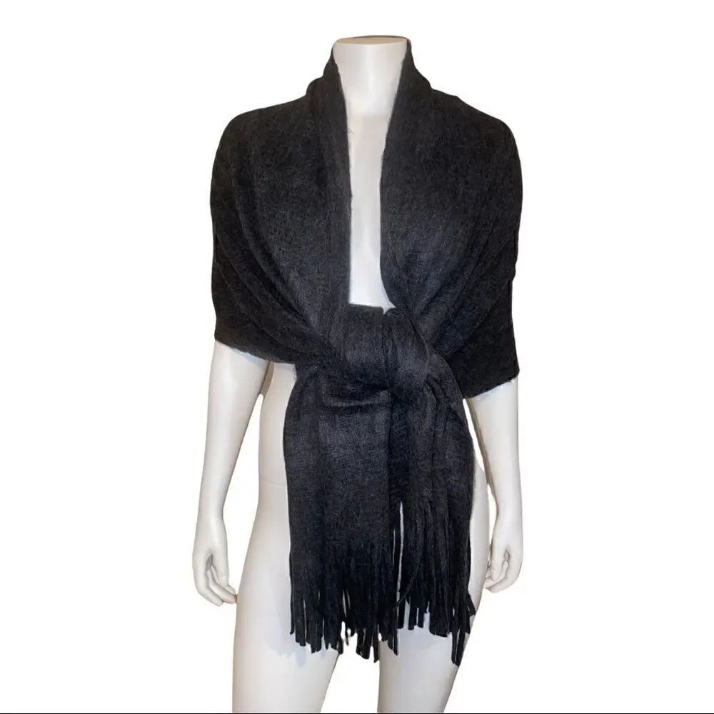 Steve Madden Super-Soft Knit Muffler Black Acrylic Blanket Wrap NWT